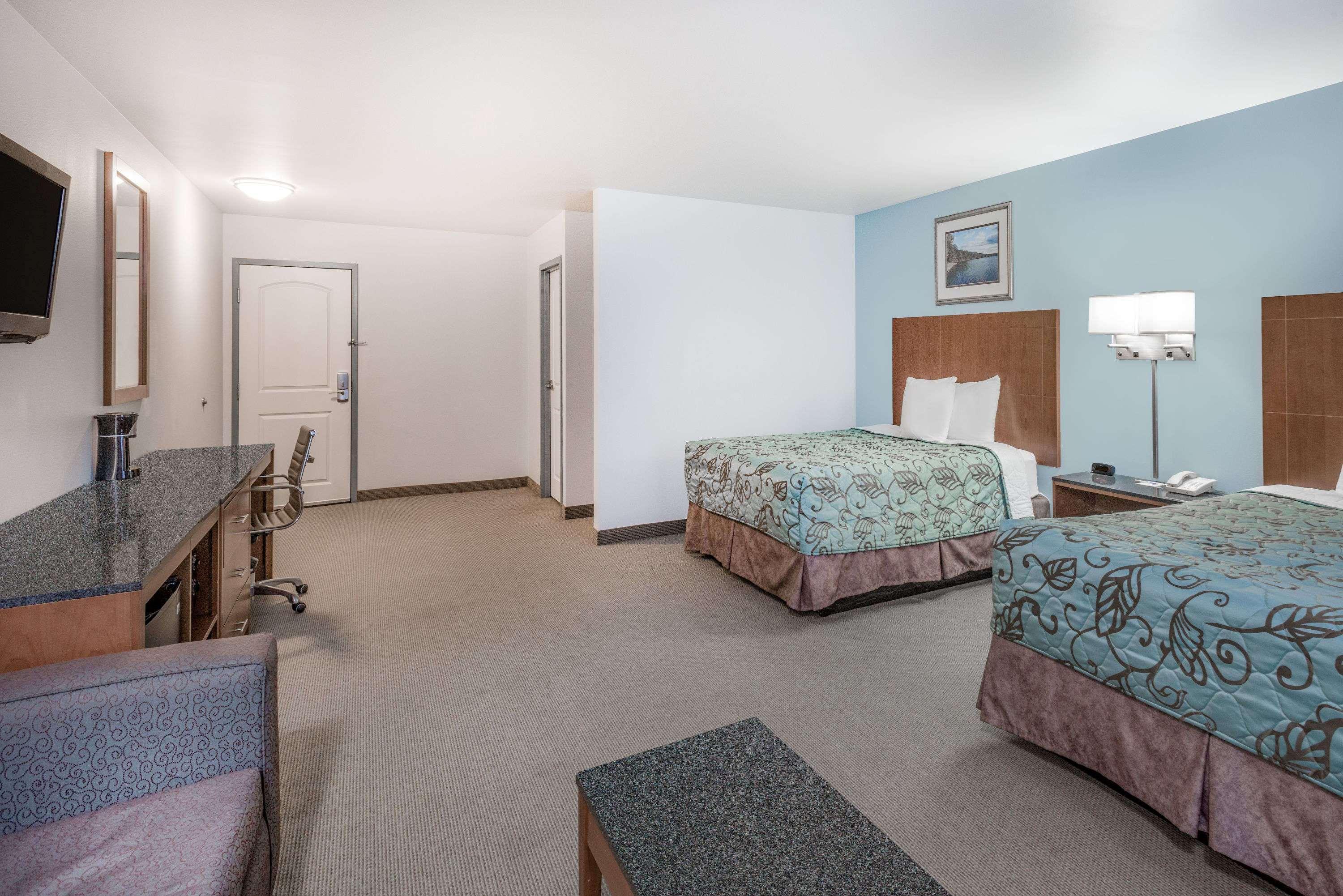 Days Inn By Wyndham Watertown Fort Drum Evans Mills Екстер'єр фото